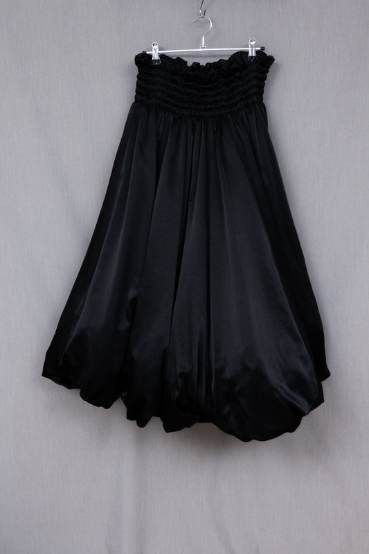 Noir Kei Ninomiya 2023SS  Volume Puff Satin Skirt