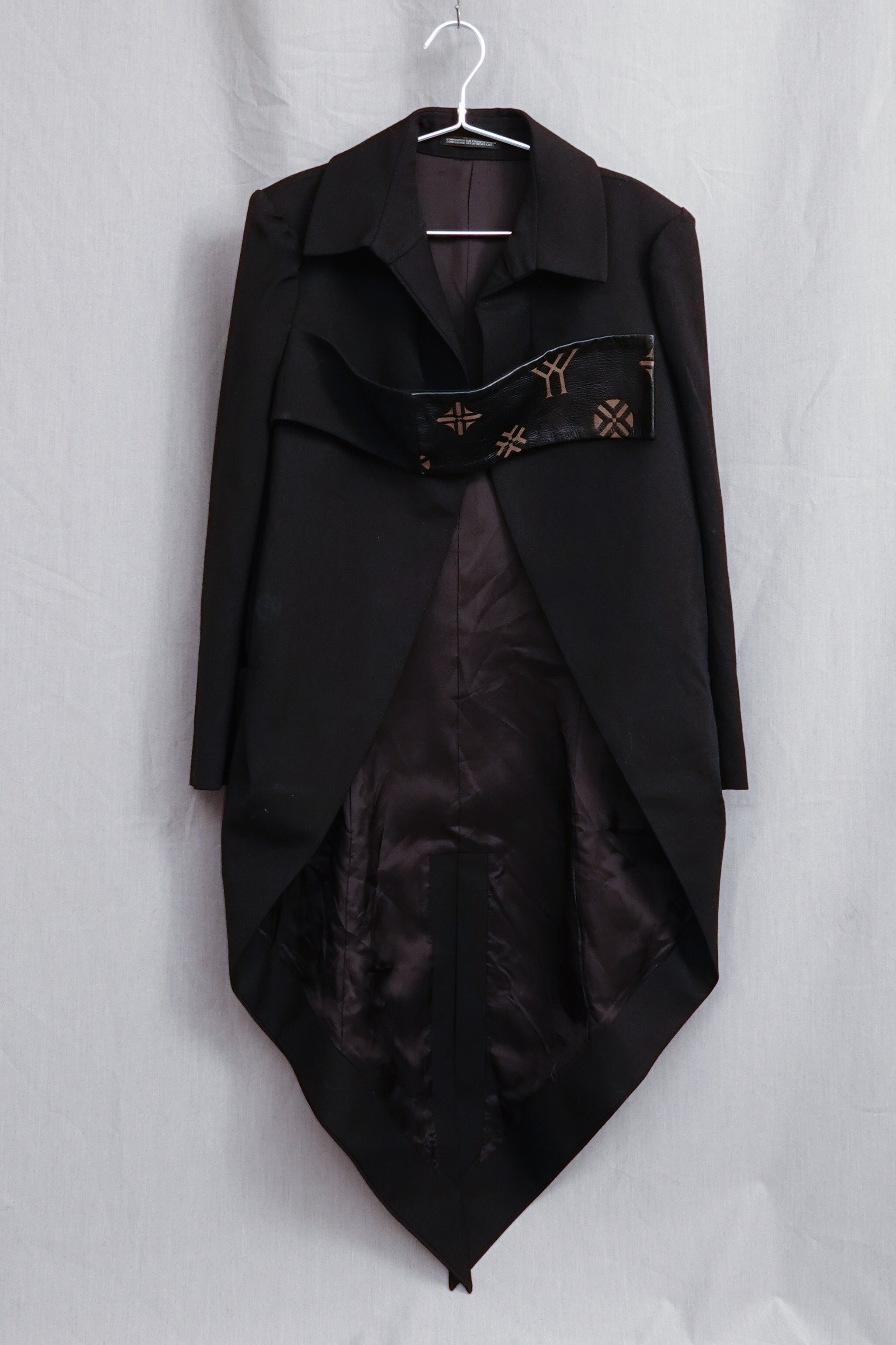 Yohji Yamamoto – MARU