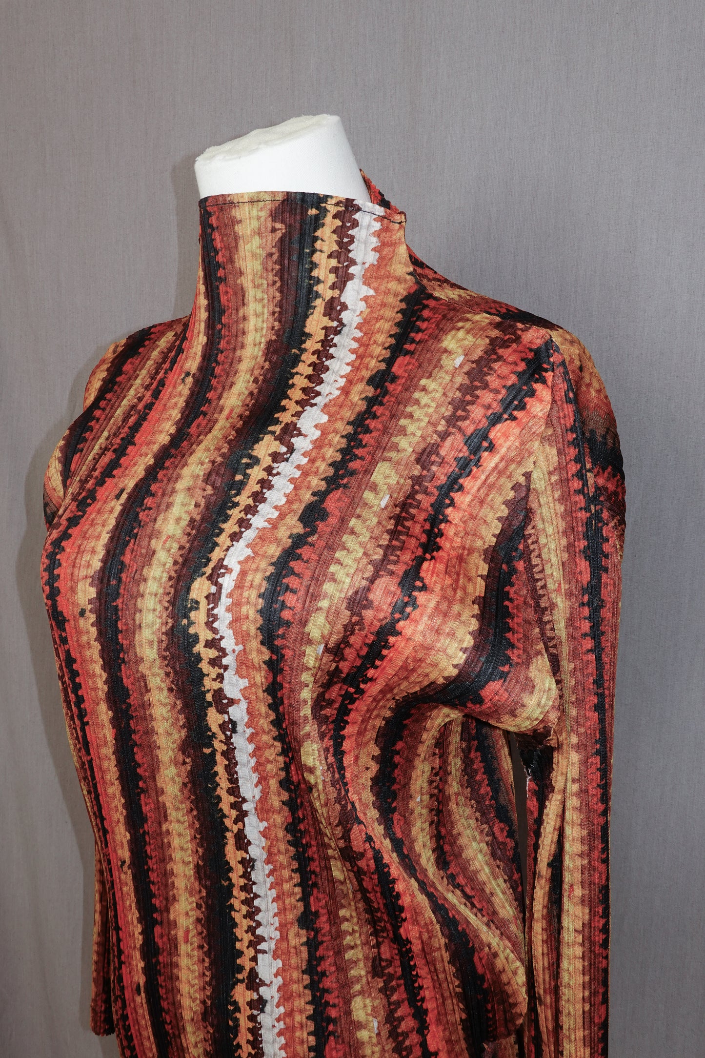 Pleats Please Issey Miyake