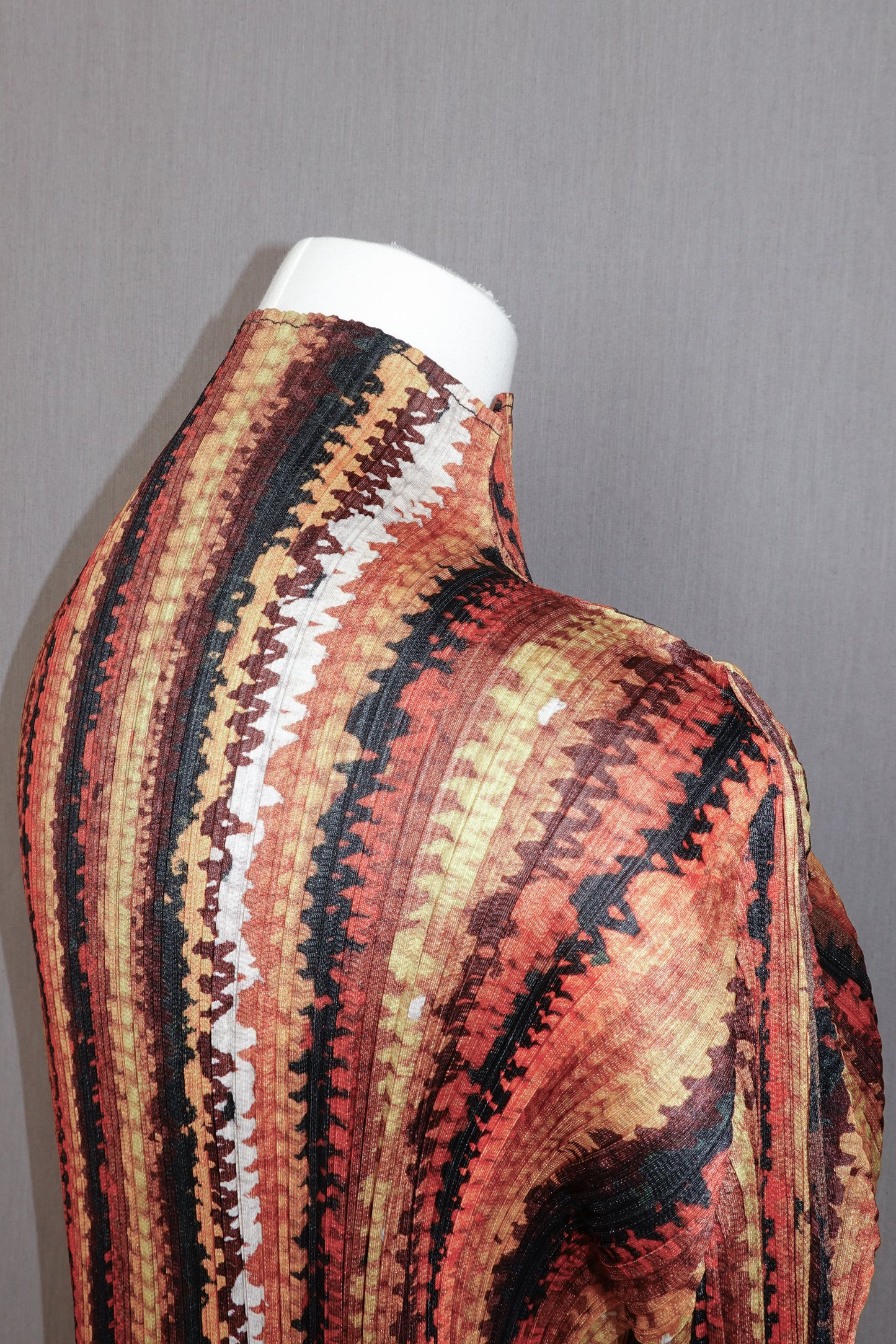 Pleats Please Issey Miyake